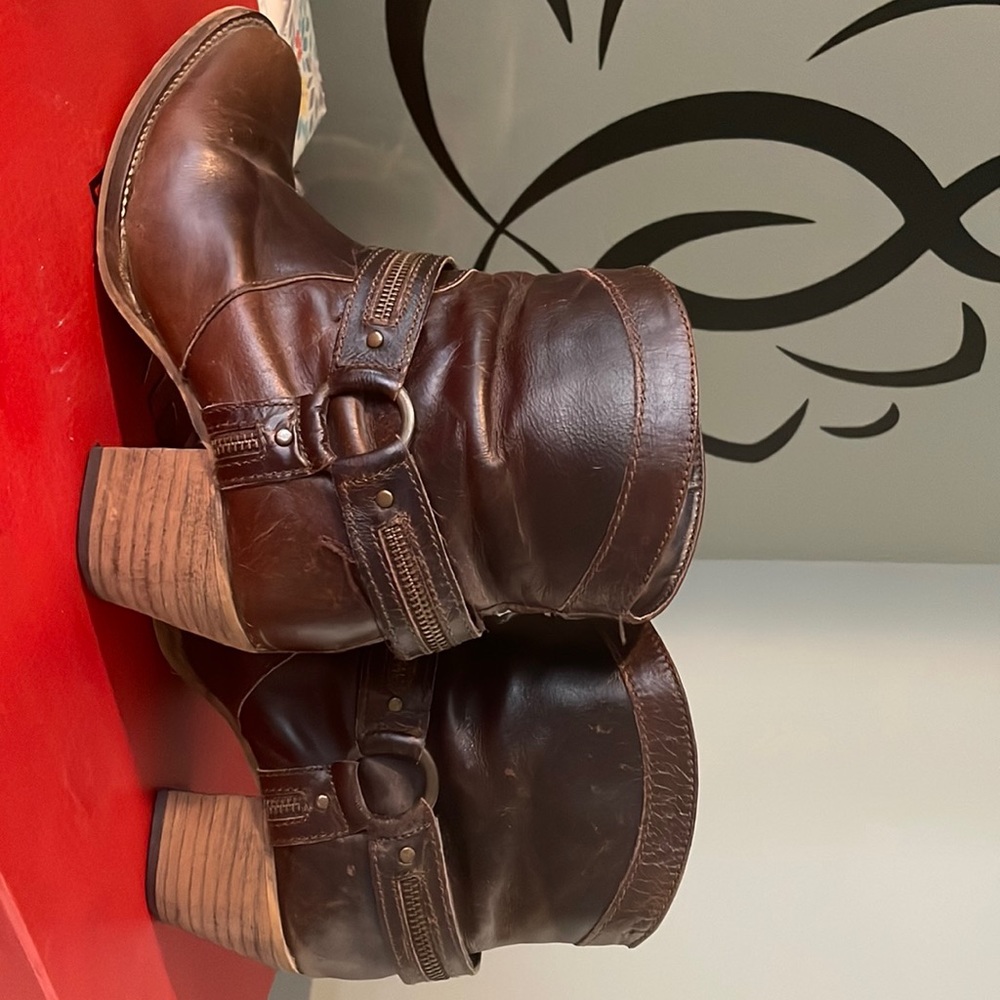 Dingo, boots, distressed, comfortable western inspired Rodeo boots